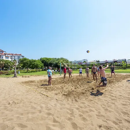 Готель Bella & 5*