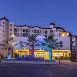 Hotel Bella &