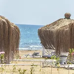 فندق Bella & 5*