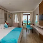 Bella & فندق 5*