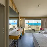 Hotel Bella & 5*