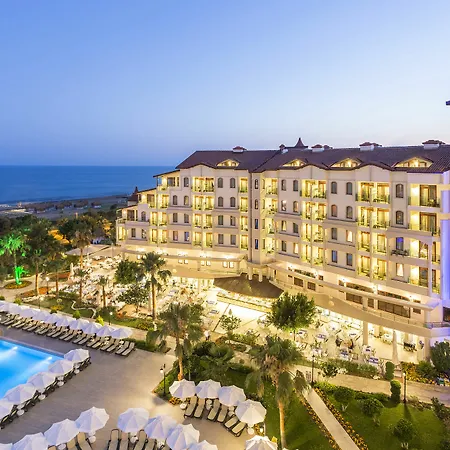 Hotel Bella & Side